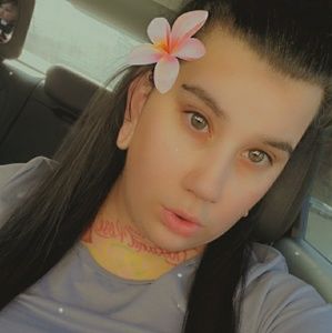 Meet your Posher, Noelle